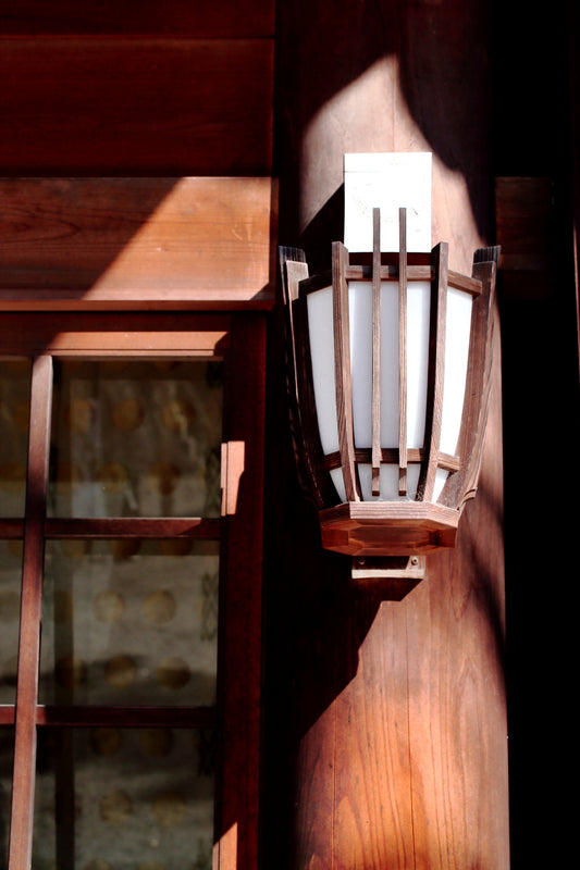 「もてなし」（燈明）－シンボル シリーズー